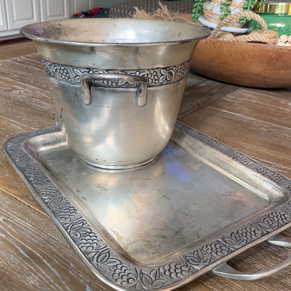 Pottery Barn silver 2 pc LOT SET grape/leaf serving tray and ice bucket GUC - Picture 14 of 15